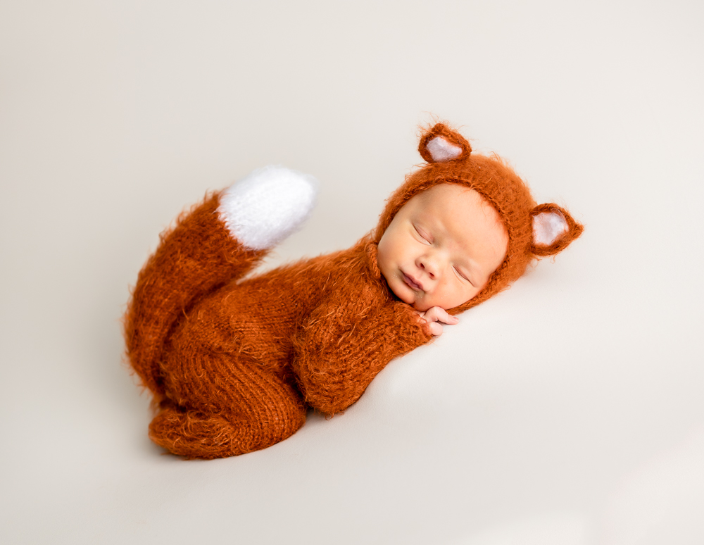 Newborn Photographer near you